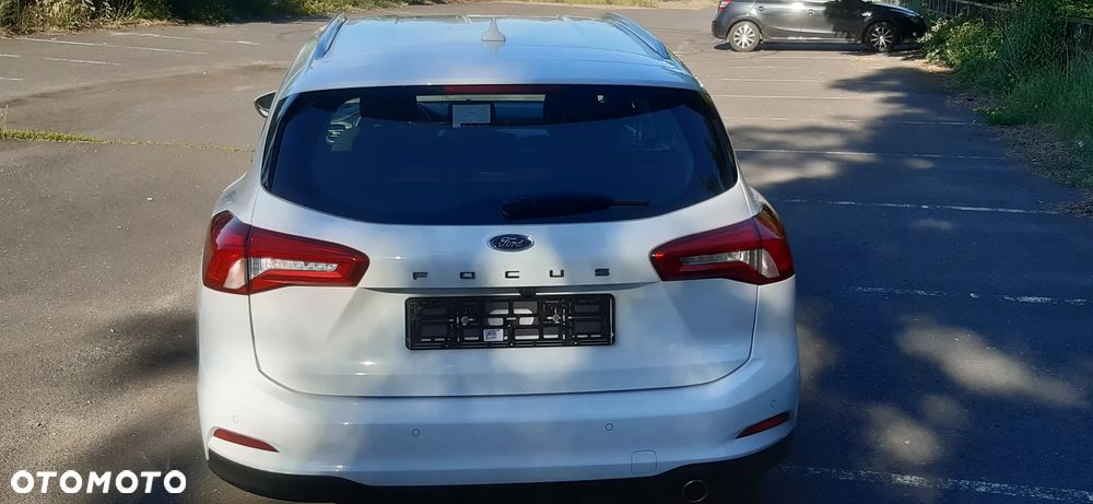 Ford Focus 1.5 EcoBlue Titanium - 6