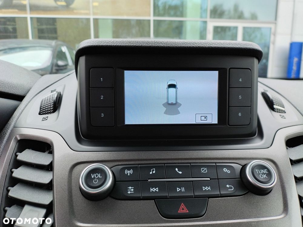 Ford Transit Connect - 22