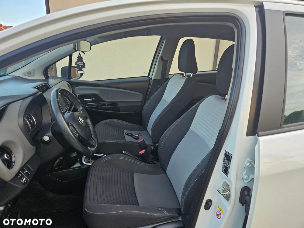 Toyota Yaris Hybrid 1.5 VVT-i Club - 9