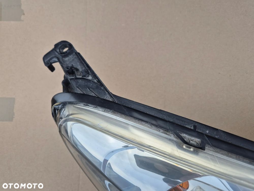 Peugeot 2007 reflektor prawy.2006-2009. Valeo.EU. - 8
