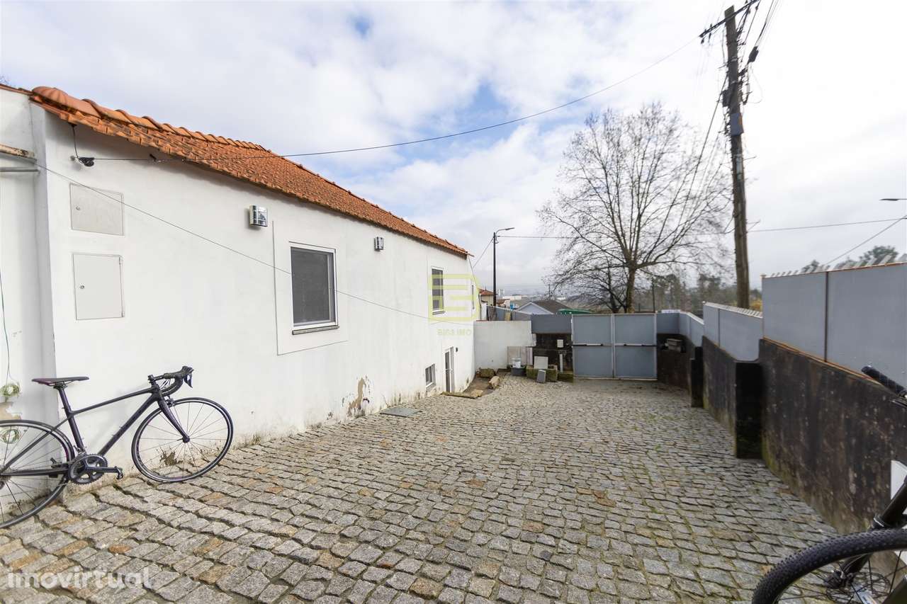 4 Habitações sem inquilinos para venda em Rio Tinto. - Grande imagem: 2/46