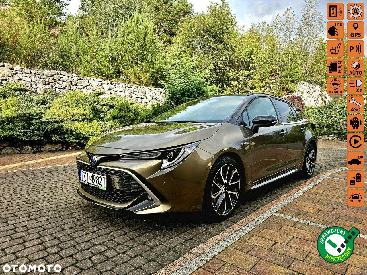 Toyota Corolla - 1