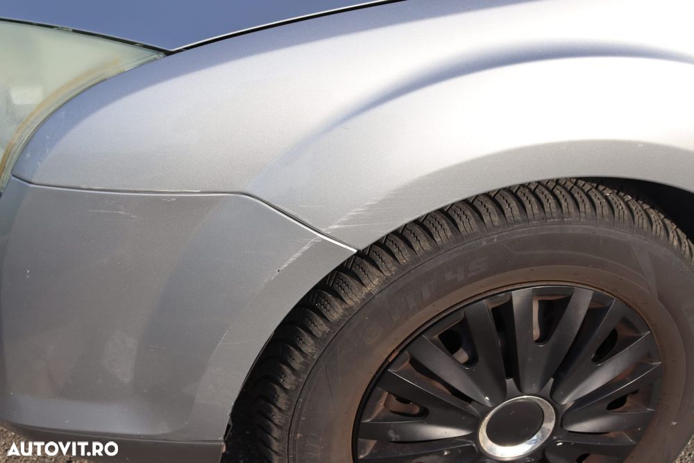 Ford Focus 1.4i Ambiente - 19