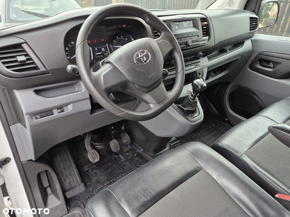 Toyota Proace - 11