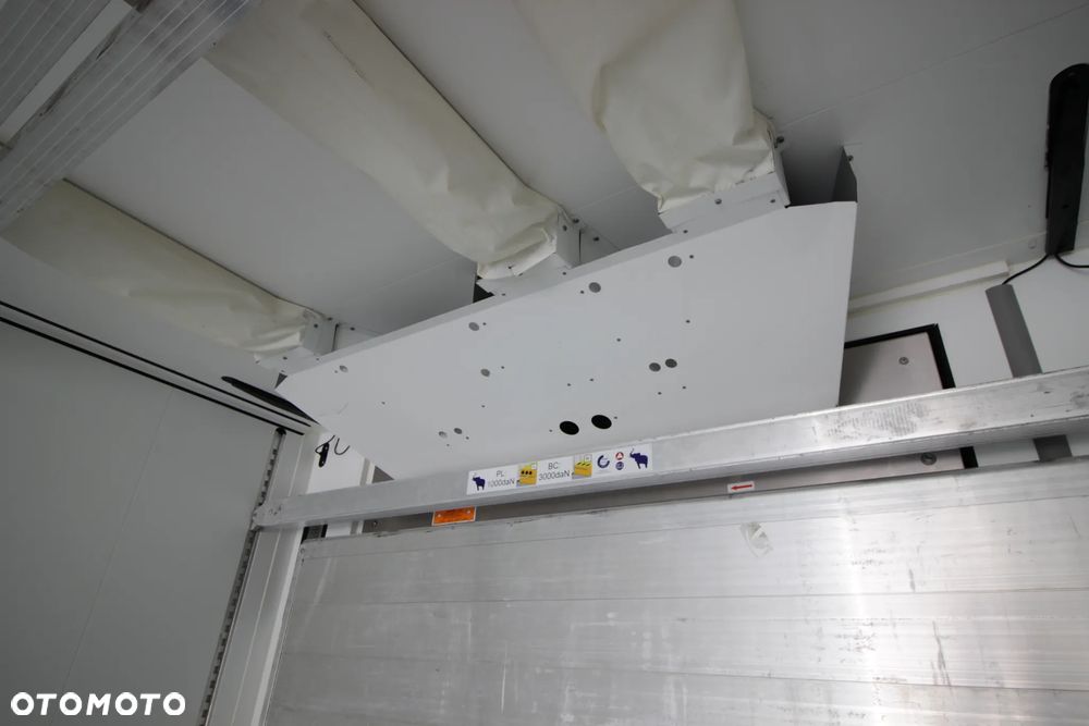 Schmitz Cargobull FP 60 V7 CARRIER VECTOR 1550 / DOPPELSTOCK / JAK NOWA / ŚCIANA 7 CM / - 30
