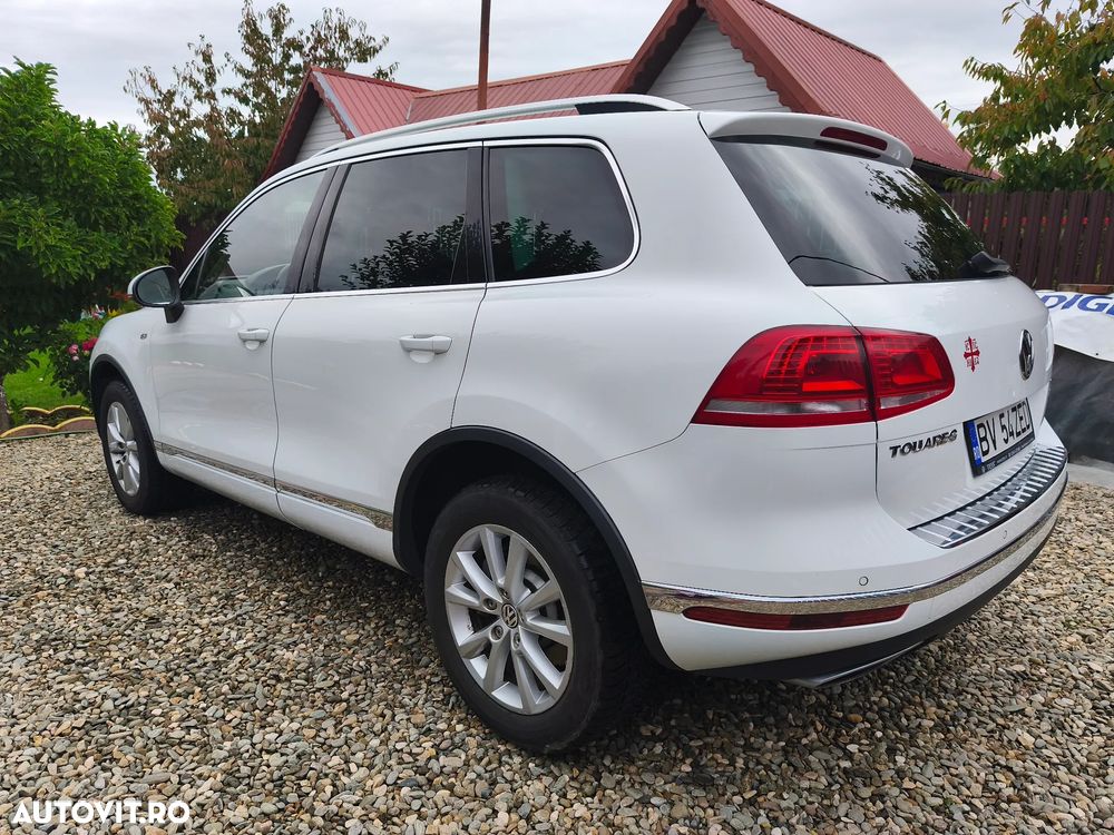 Volkswagen Touareg 3.0 V6 TDI BMT - 3