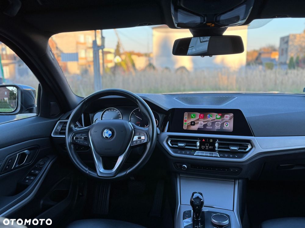 BMW Seria 3 320d xDrive Advantage sport - 34