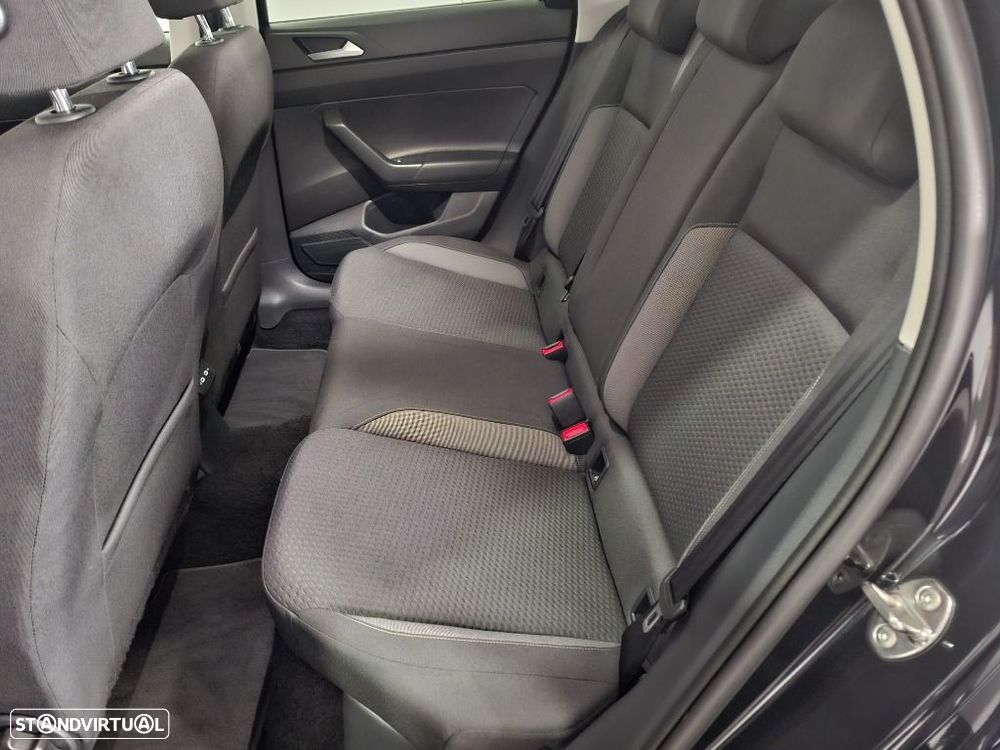 VW Taigo 1.0 TSI Urban - 14