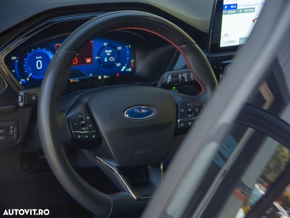 Ford Kuga 2.5 Duratec FHEV ST-LINE - 8