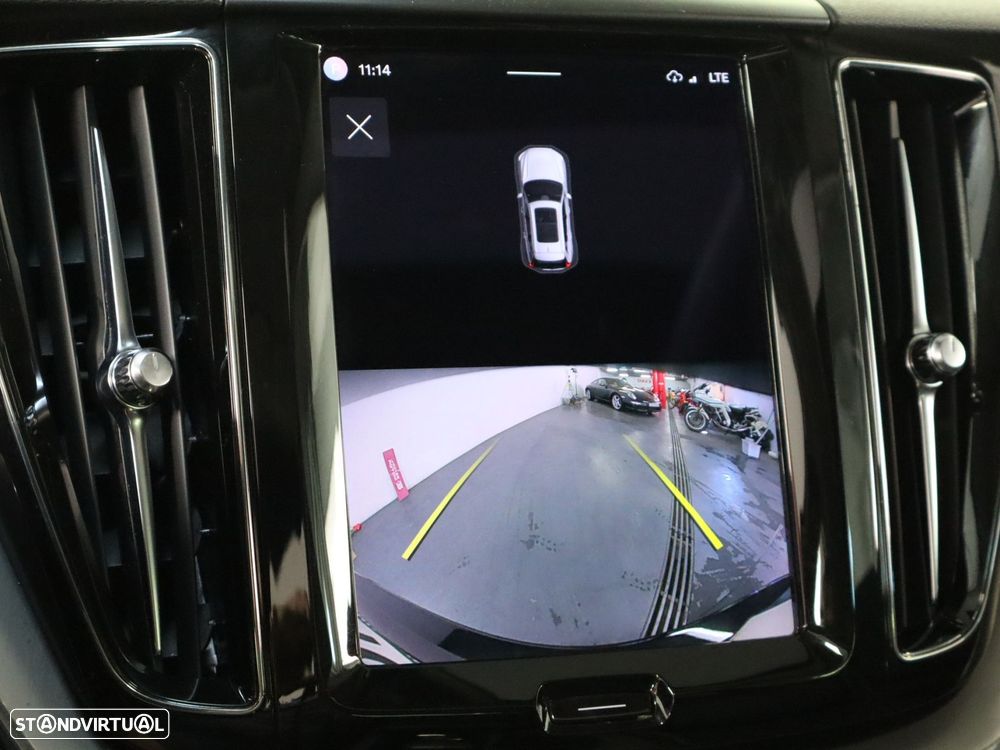 Volvo XC 60 2.0 T6 PHEV Core - 20