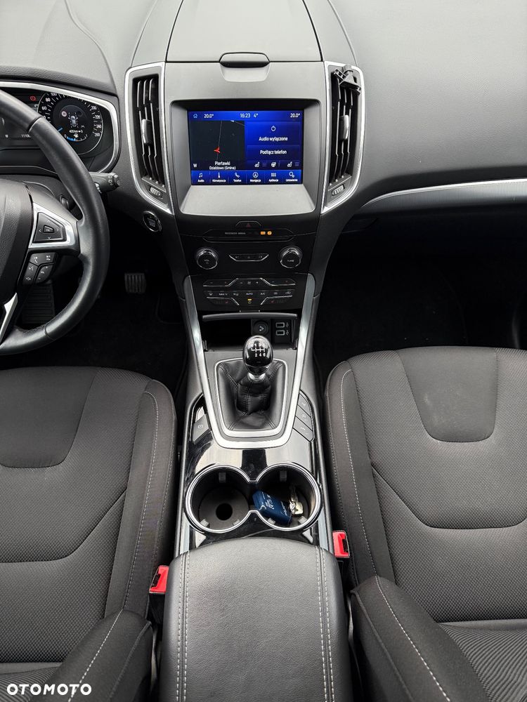 Ford S-Max 1.5 Eco Boost Start-Stopp TITANIUM - 25