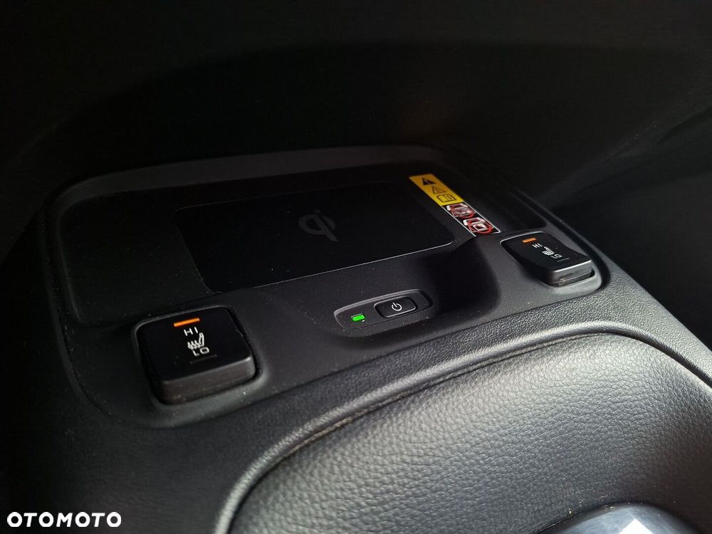 Toyota Corolla 1.8 Hybrid Comfort - 26