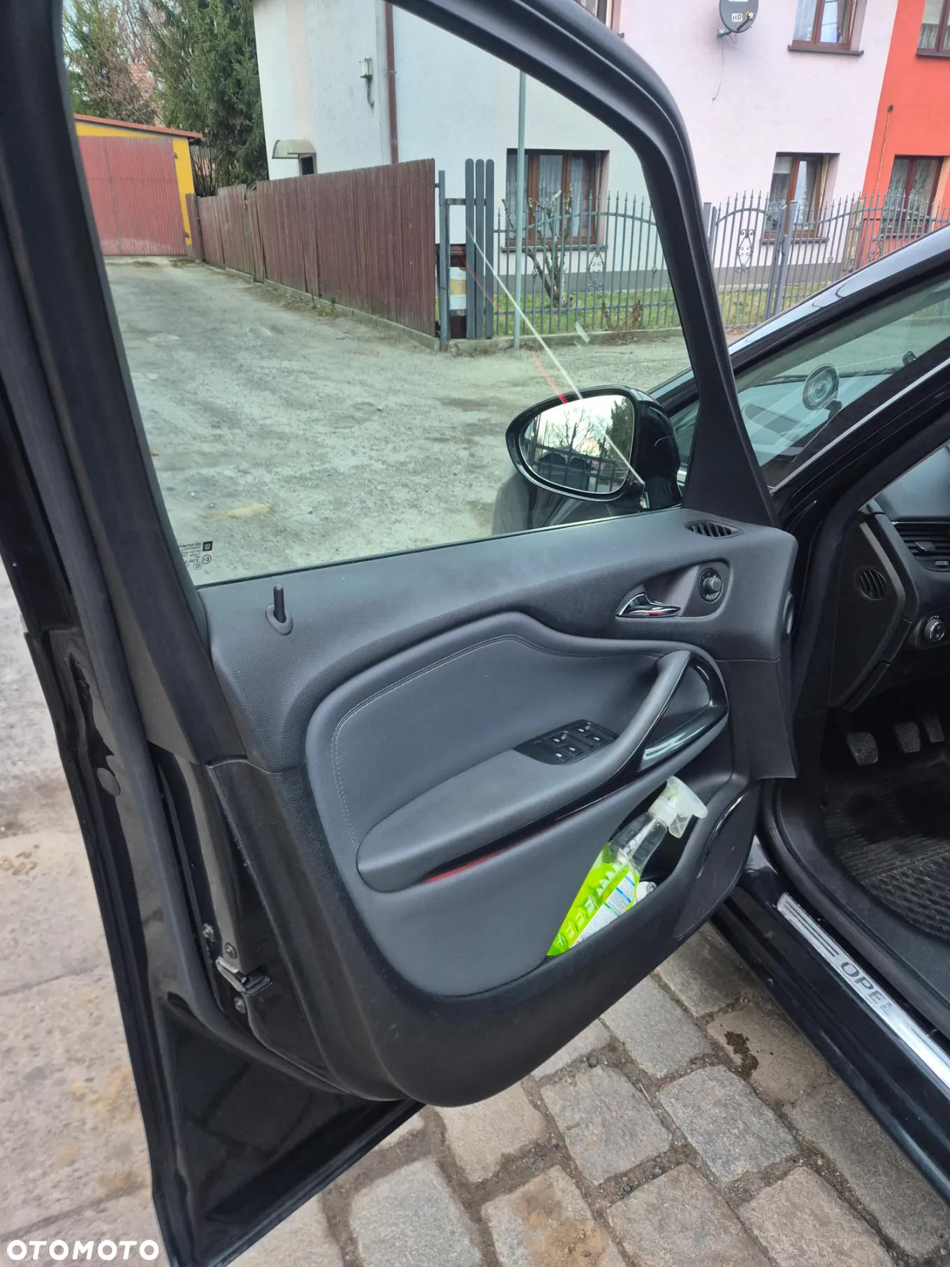 Opel Zafira 1.6 T SIDI Cosmo S&S - 9