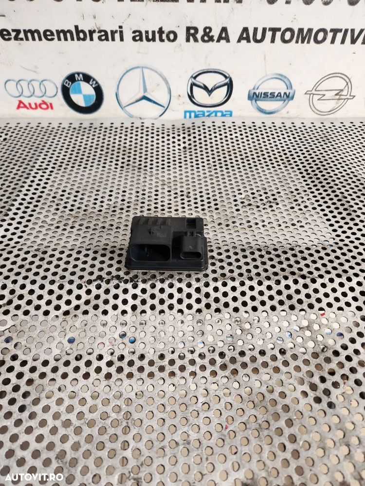 Releu Bujii Bmw 2.0 D N47 Cod  F30 F31 F32 F36 F20 F21 F10 F11 X1 X3 X4 F25 F26 Dezmembrez Bmw - De - 1