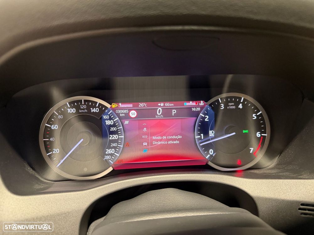 Jaguar XE 2.0 i4 R-Dynamic HSE - 13