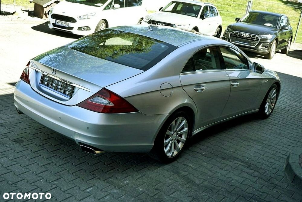 Mercedes-Benz CLS - 7