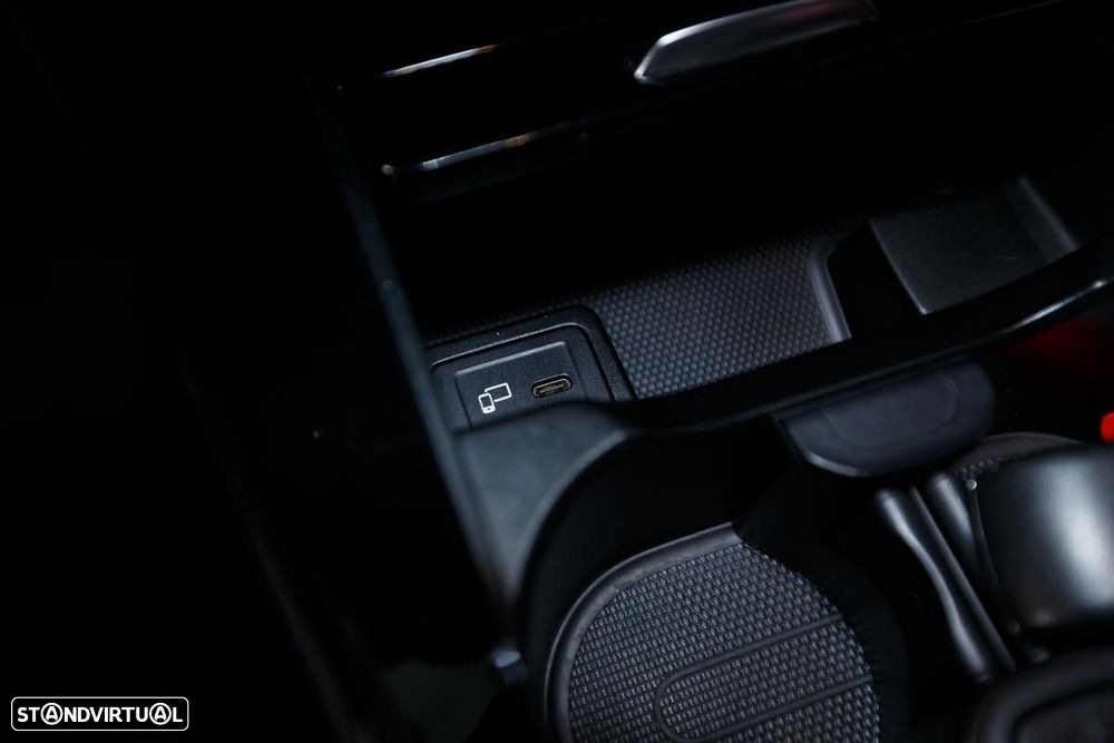 Mercedes-Benz A 180 - 25