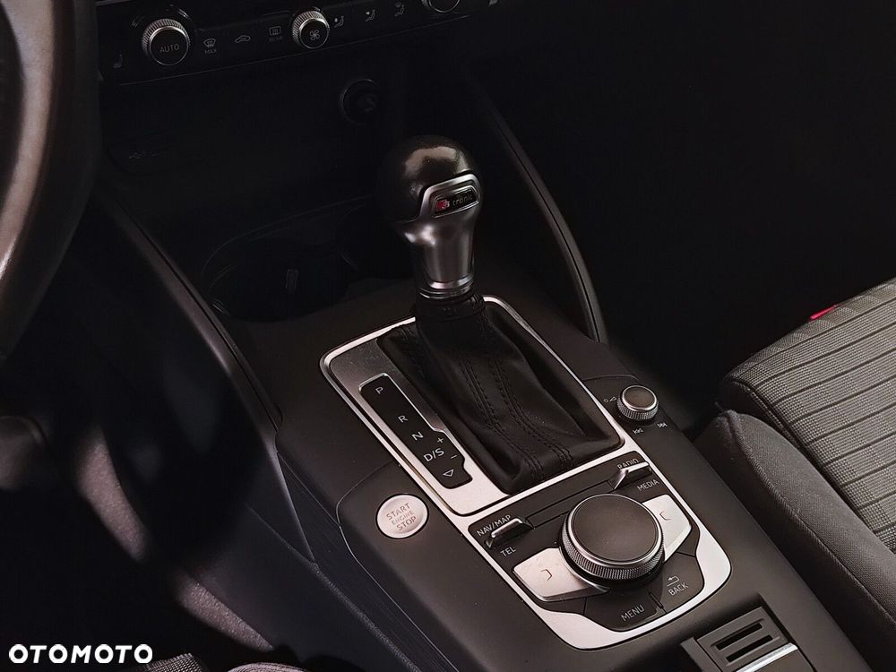 Audi A3 Sportback - 19