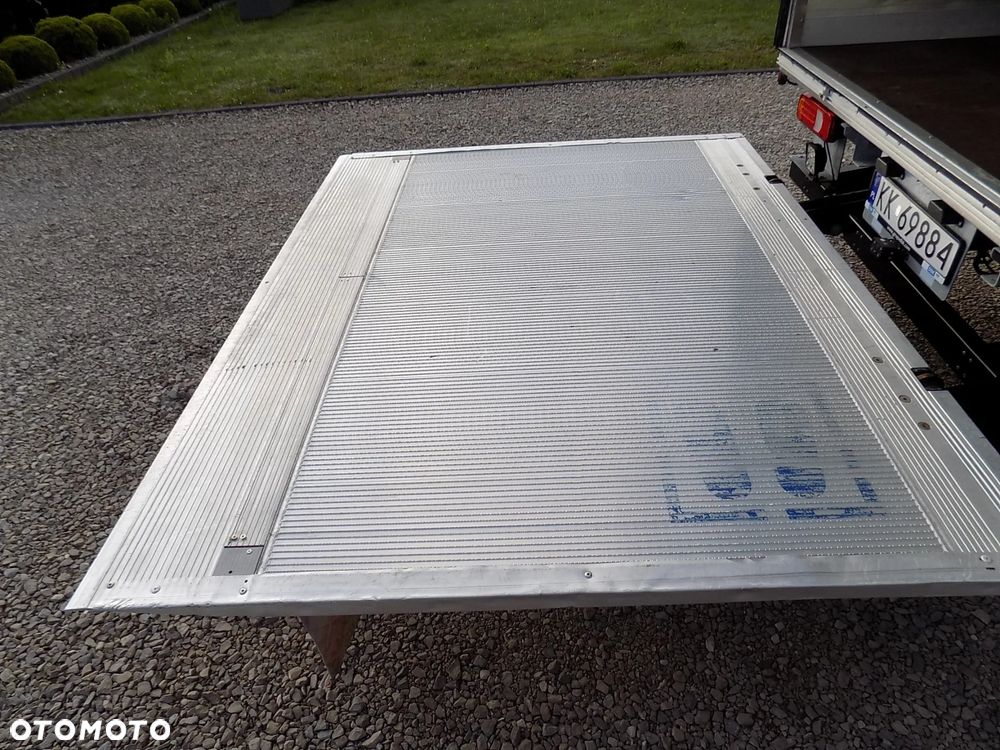 Iveco DAILY 50C16, KONTENER 9-PALET Z WINDĄ 1,5 TONY! - 15
