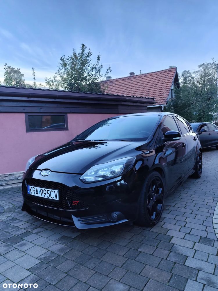 Ford Focus 2.0 EcoBoost ST - 2