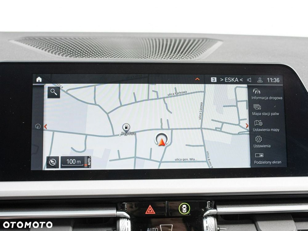 BMW Seria 3 318i - 22