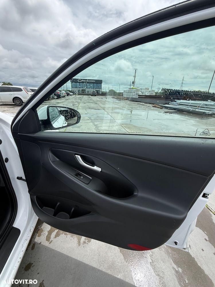 Hyundai i30 1.5 T-GDI 140CP 7DCT MHEV Highway - 20