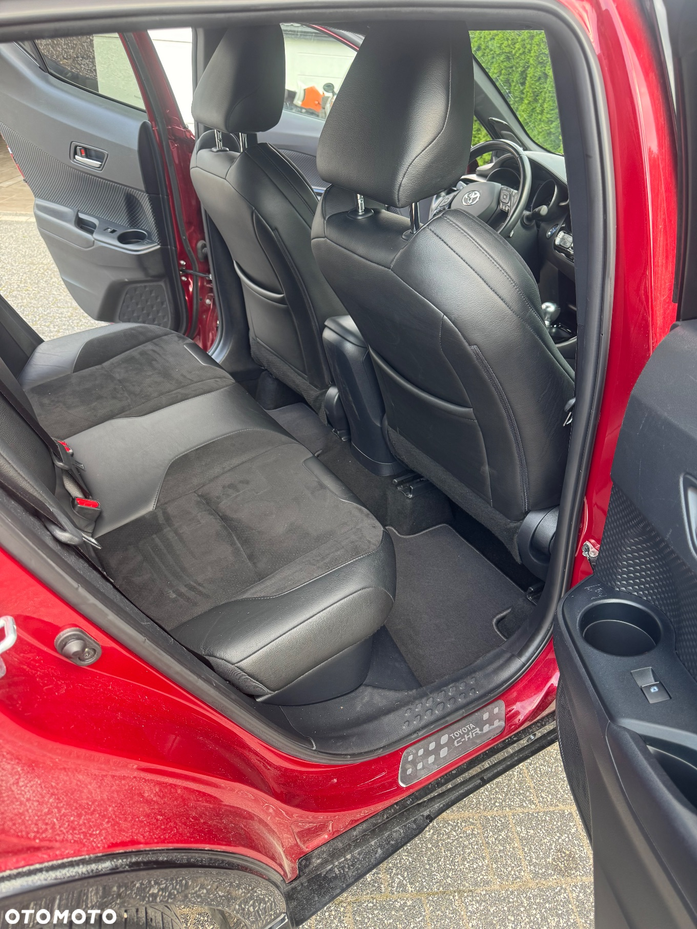 Toyota C-HR - 26