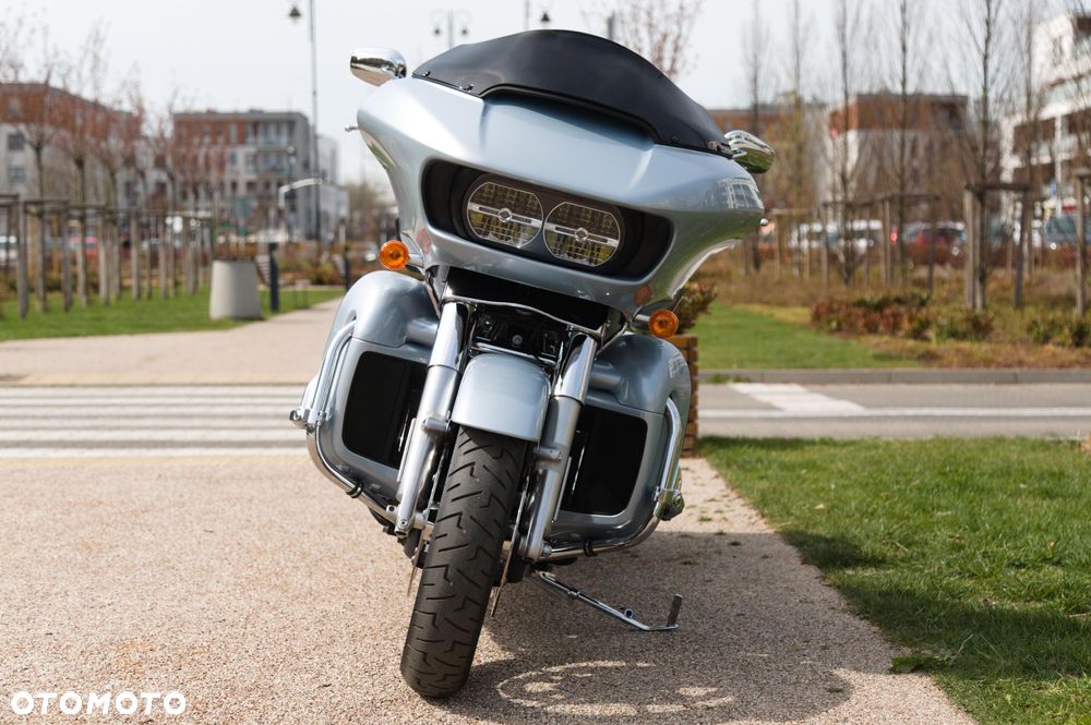 Harley-Davidson Touring Road Glide - 10