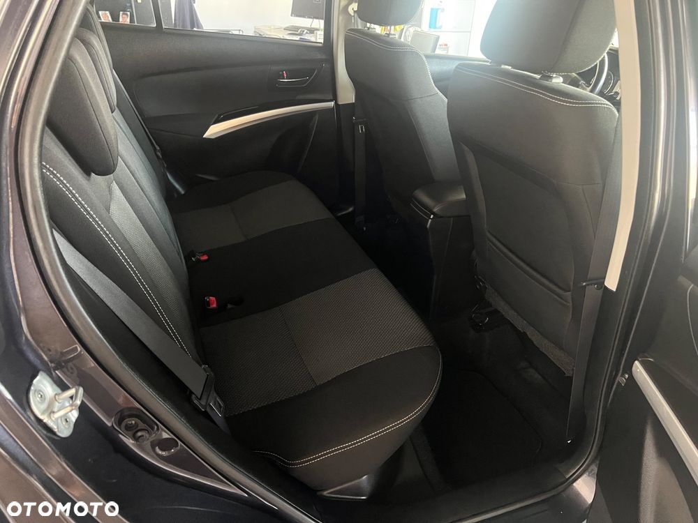 Suzuki SX4 S-Cross - 28