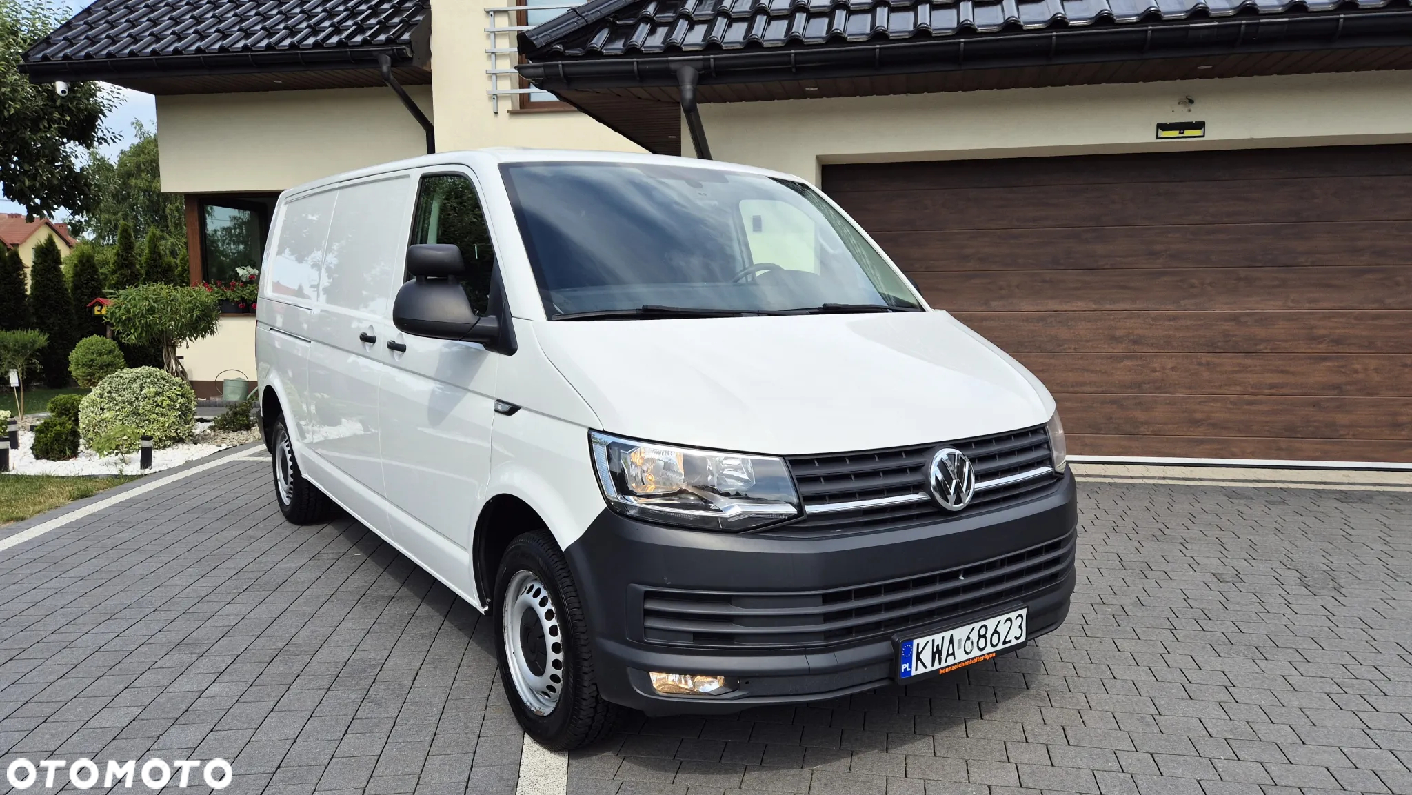Volkswagen Transporter T6 TDI L2H1 Plus Trendline - 40