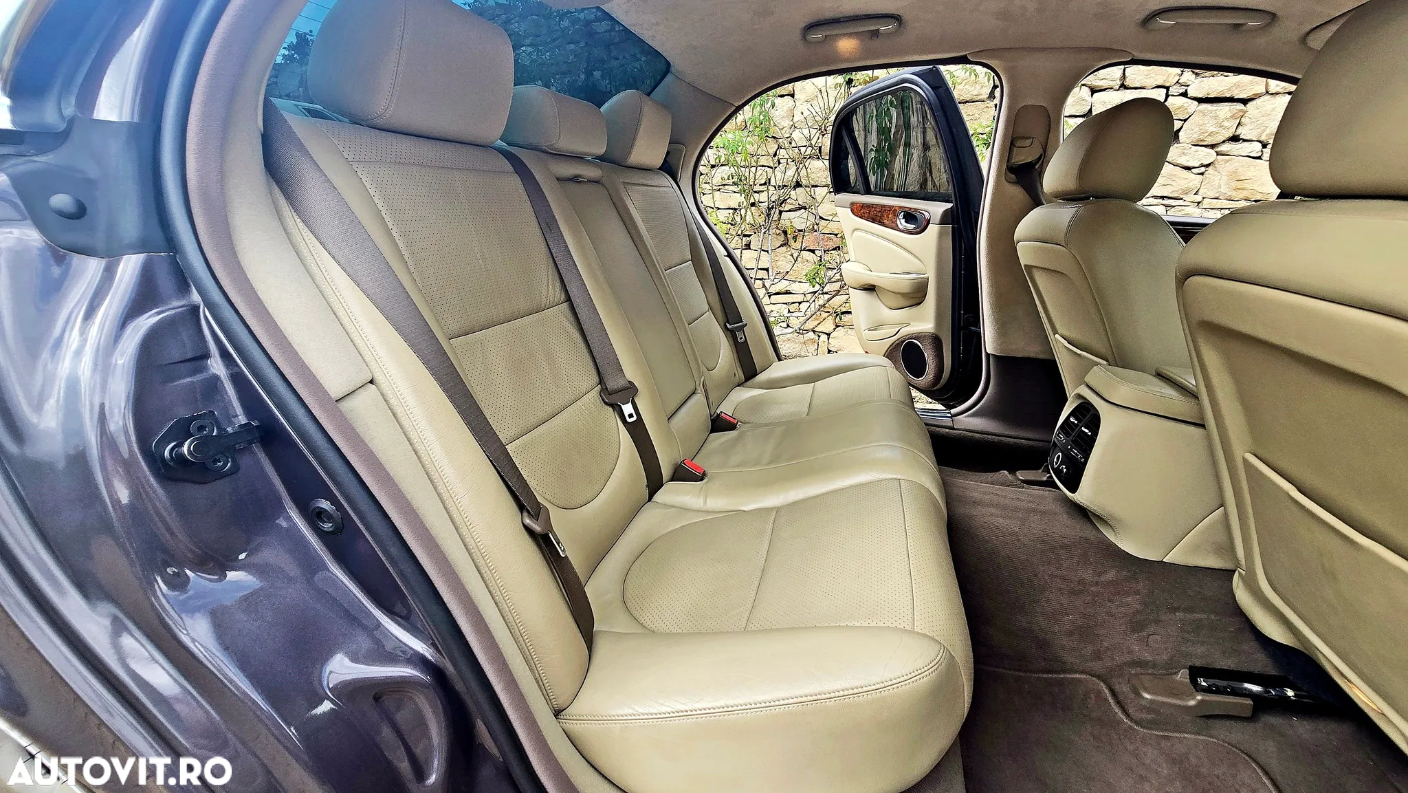Jaguar XJ XJ6 2.7 Twin Turbo Diesel Executive Last Edition - 15