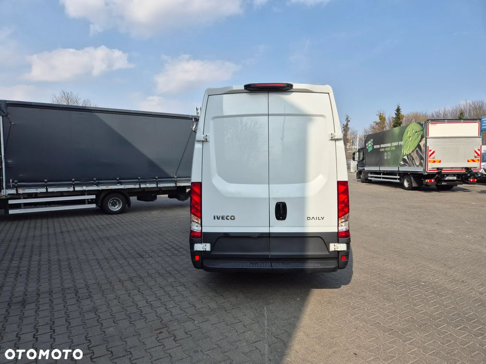 Iveco 35S16A8V (32670) - 7