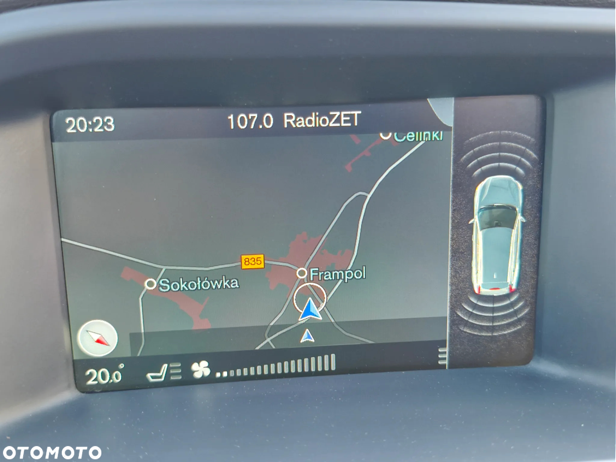 Volvo V60 D4 Drive-E Momentum - 37