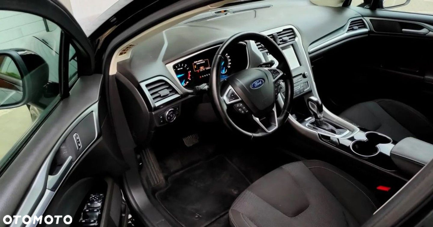 Ford Mondeo - 7
