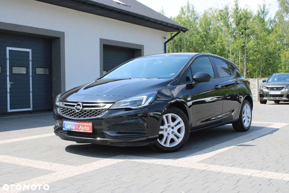 Opel Astra - 2