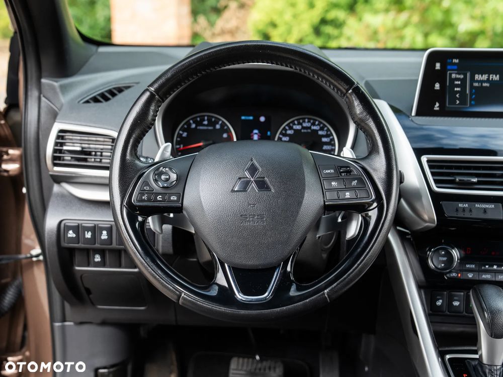 Mitsubishi Eclipse Cross 1.5 T Intense Plus CVT 4WD - 29