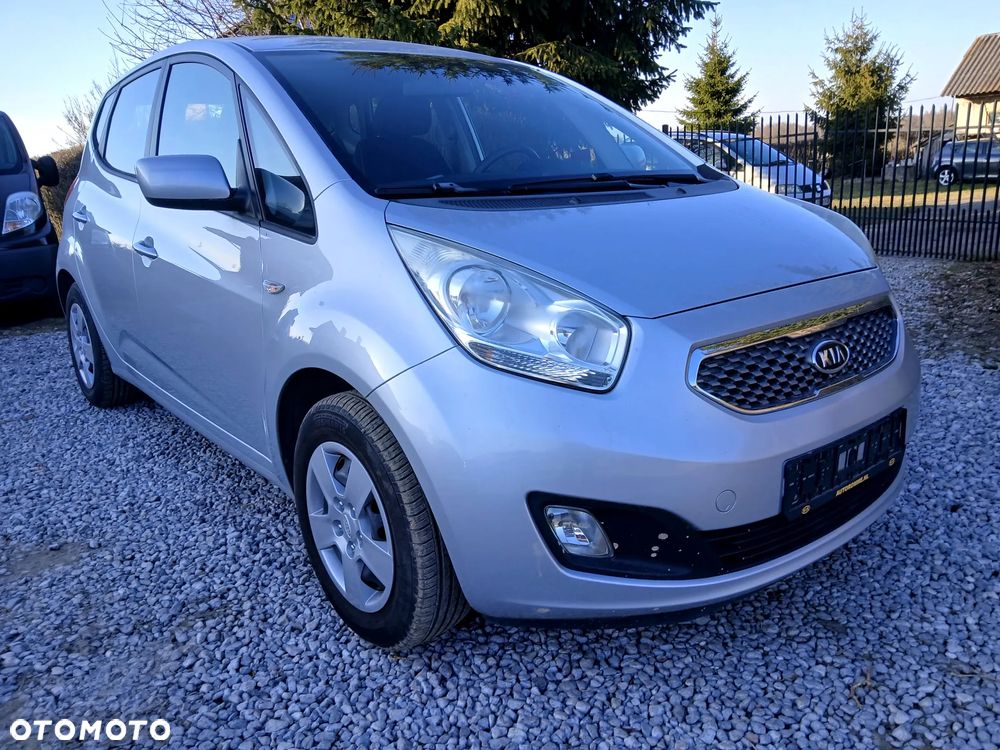 Kia Venga - 6
