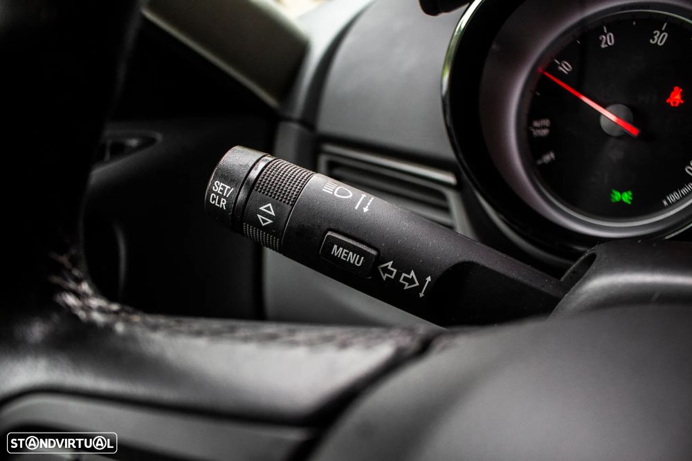 Opel Zafira 1.6 CDTi Executive - 17