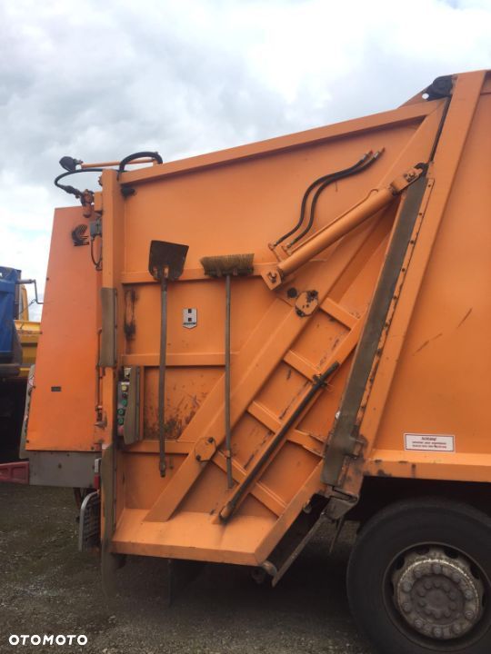 Mercedes-Benz AXOR 2529 Śmieciarka 6x2 Euro5 - 10