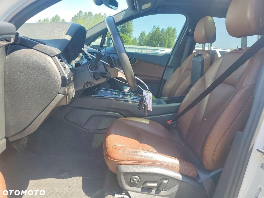 Audi Q7 3.0 TFSI Quattro Tiptronic - 7