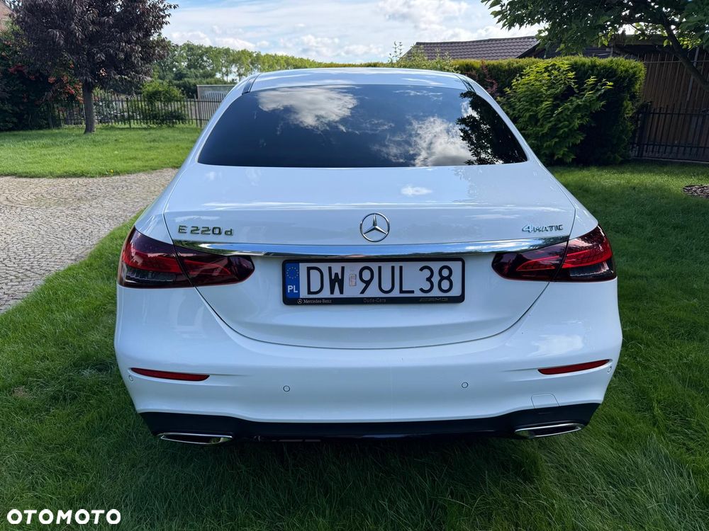 Mercedes-Benz Klasa E 220 d mHEV 4-Matic AMG 9G-Tronic - 9