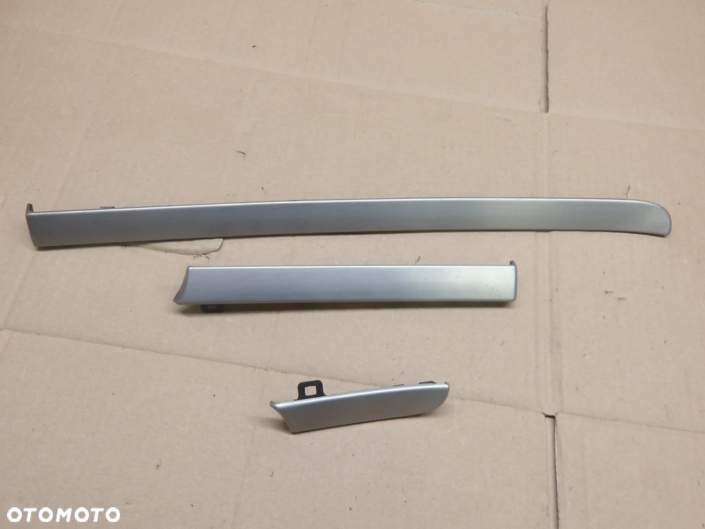 VW TOURAN I LIFT 06-10r. 2.0 TDI LISTWA OZDOBNA KONSOLI 1T1858415C - 1