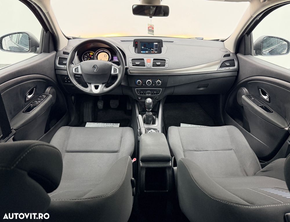 Renault Megane ENERGY dCi 110 EXPERIENCE - 6