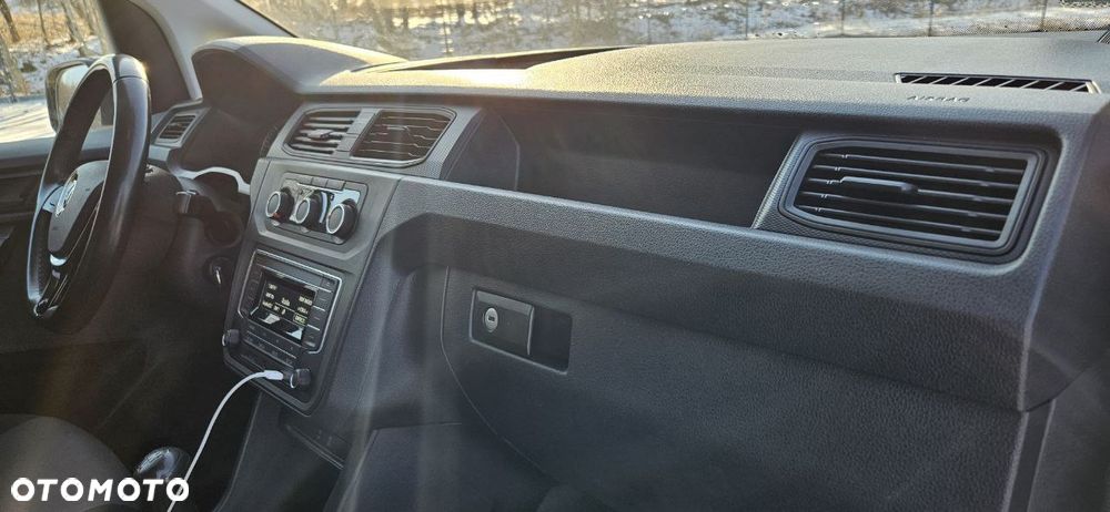 Volkswagen Caddy - 17