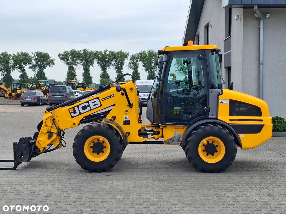 JCB TM 180 - 2