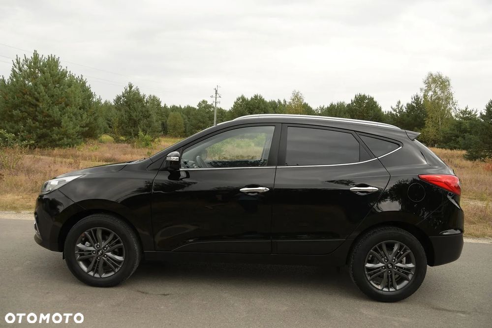 Hyundai ix35 2.0 CRDi 4WD Automatik Fifa World Cup Gold Edition - 10