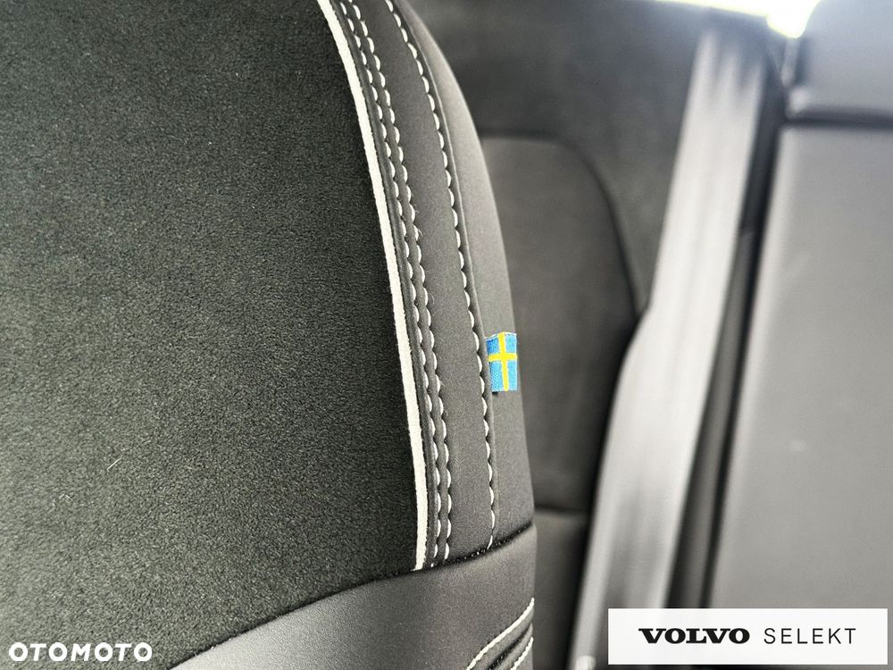 Volvo XC 40 - 36