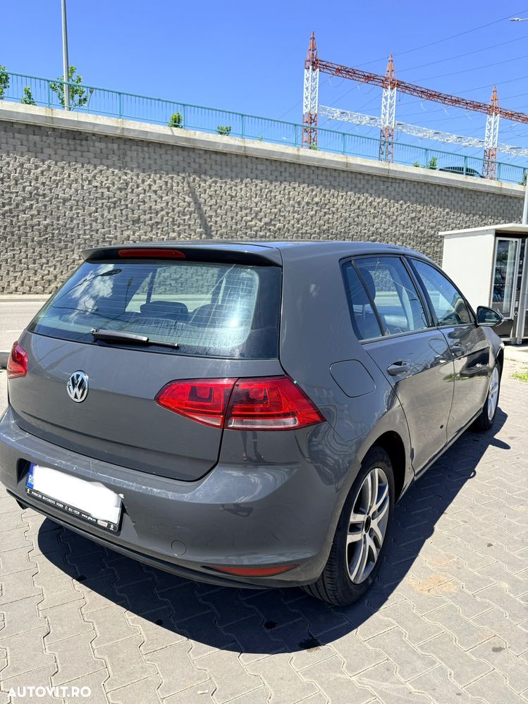 Volkswagen Golf 1.6 TDI DPF Trendline - 4