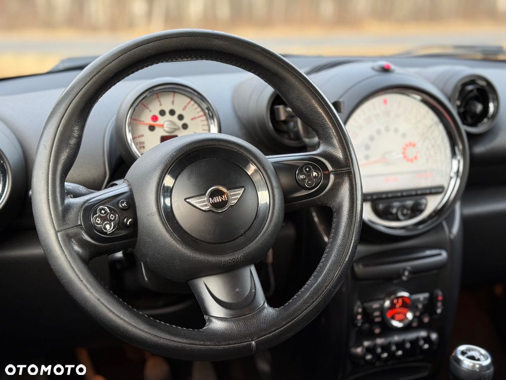MINI Countryman Cooper D - 10