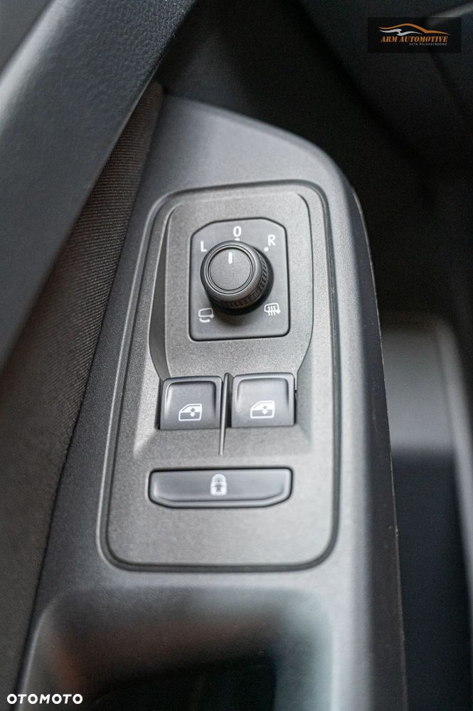 Ford Tourneo Connect 2.0 EcoBlue Titanium - 21